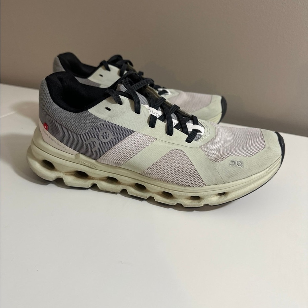 OnCloud Women’s Runners